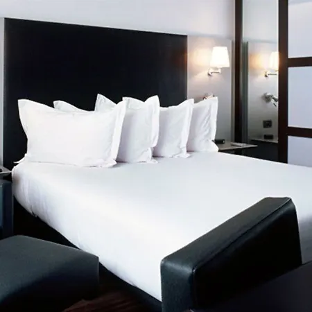 Ac By Marriott فندق