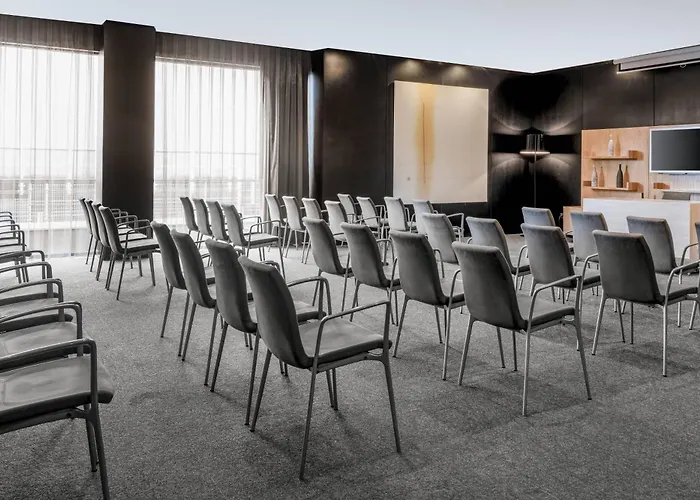 Ac By Marriott 4* 希洪